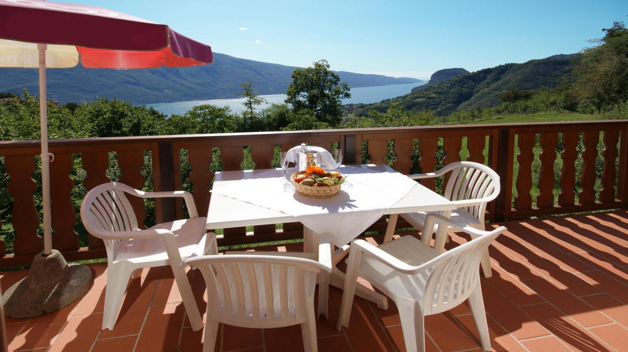 Hotel Residence Campi Tremosine Exterior photo